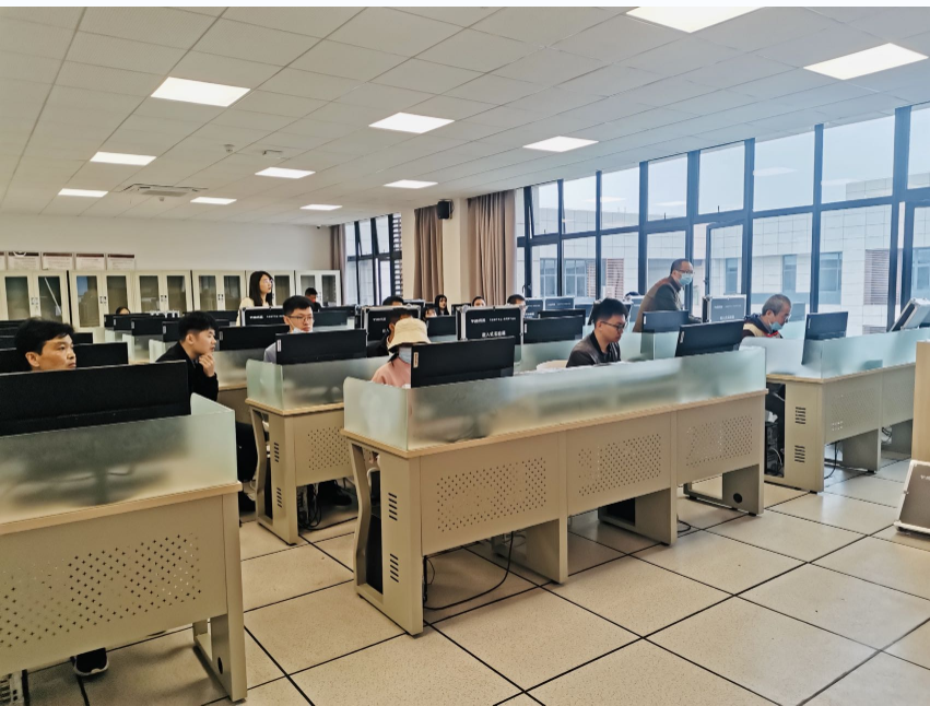 四川吉利學院嵌入式開發實驗室交付驗收